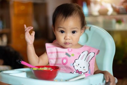 Understanding Picky Eating in Infants_ Signs, Influences, and Strategies